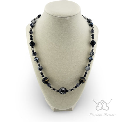 Black Bead Necklace w/ Polished Stone & Crystal Crack Design, 23"