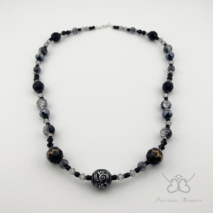 Black Bead Necklace w/ Polished Stone & Crystal Crack Design, 23"